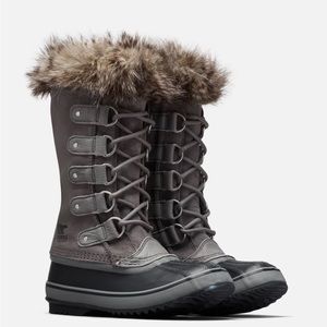 Sorel Ski Boots